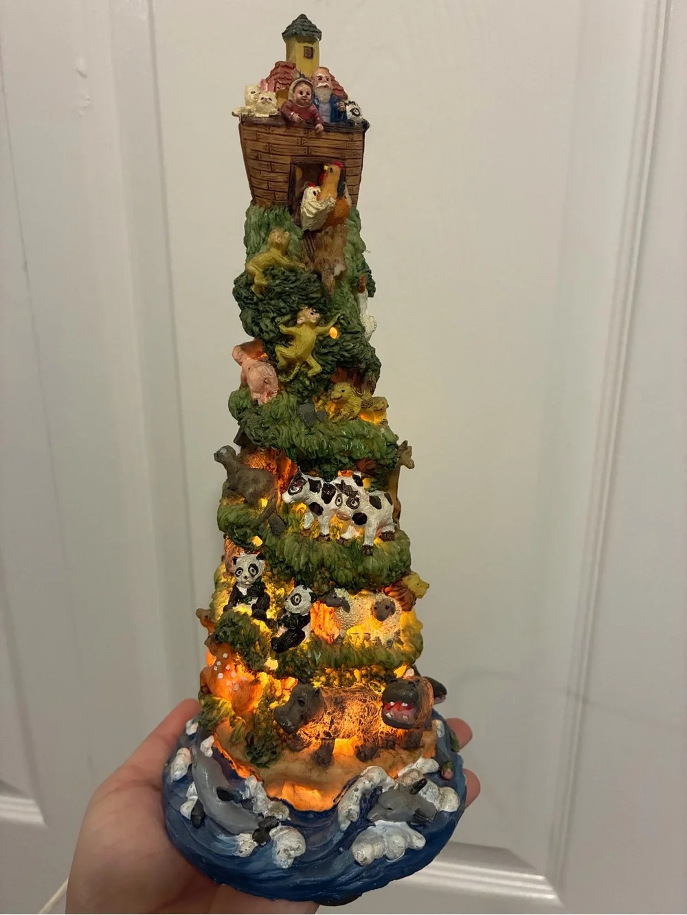 Hand-Painted Animal Nativity Tree Light - Multicolor Noah’s Ark Light up Decor